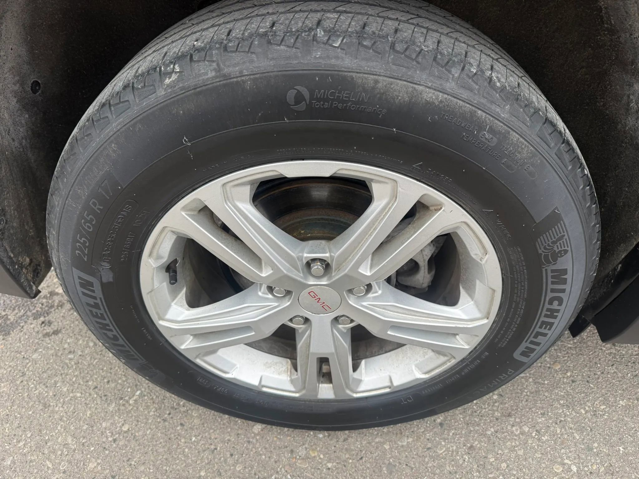 Used 2019 GMC Terrain SLE w/ Driver Convenience Package FWD image 7