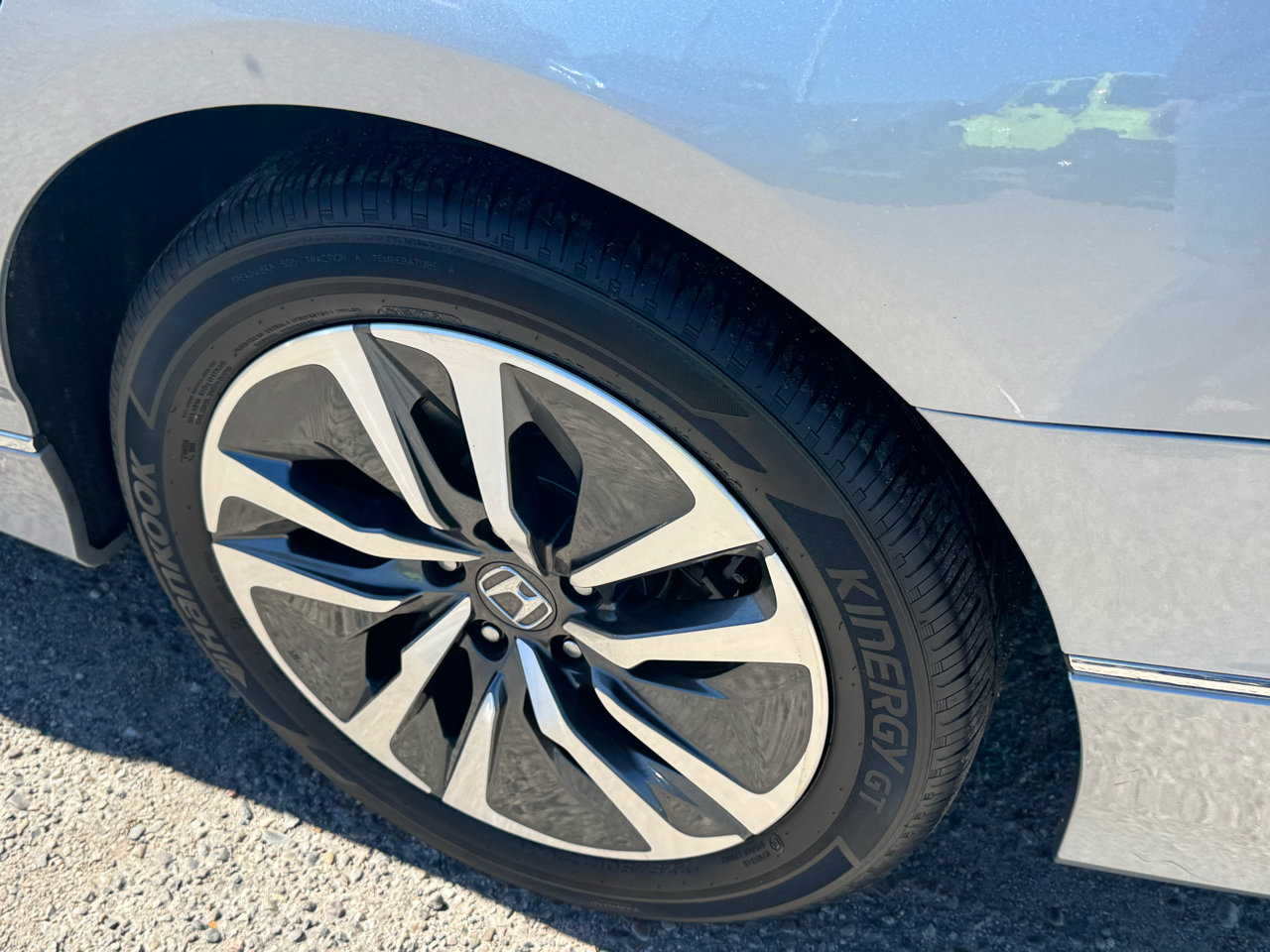 Used 2022 Honda Accord EX-L image 11