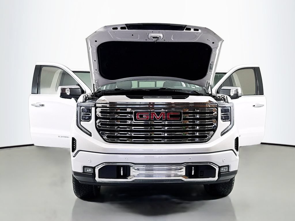 Used 2023 GMC Sierra 1500 Denali w/ Technology Package AWD/4WD image 26