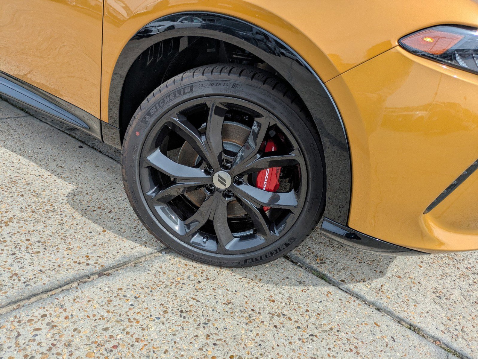 New 2025 Dodge Hornet R/T w/ Track Pack image 9