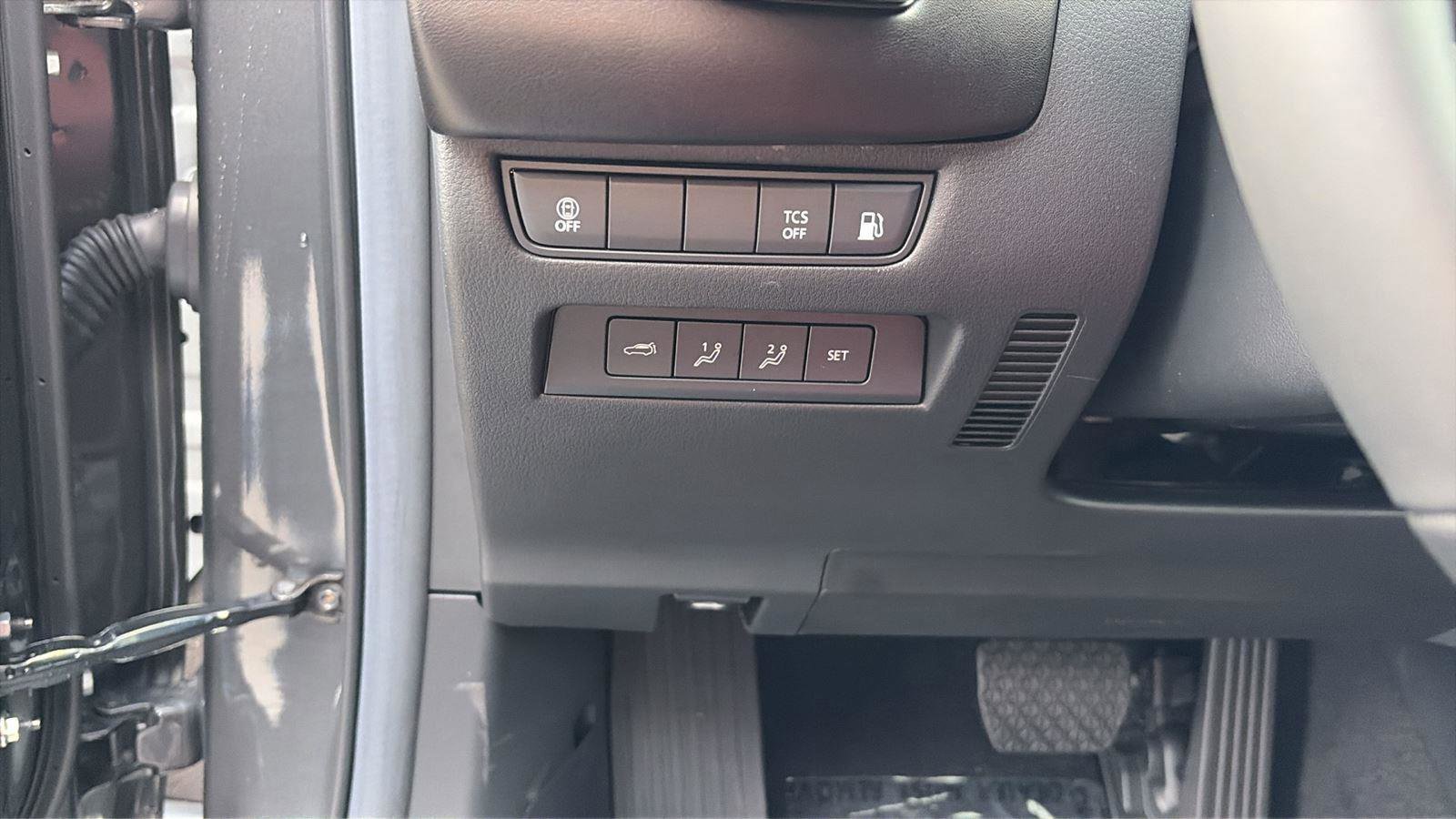 New 2025 MAZDA CX-50 AWD 2.5 Hybrid w/ Premium Pkg image 14