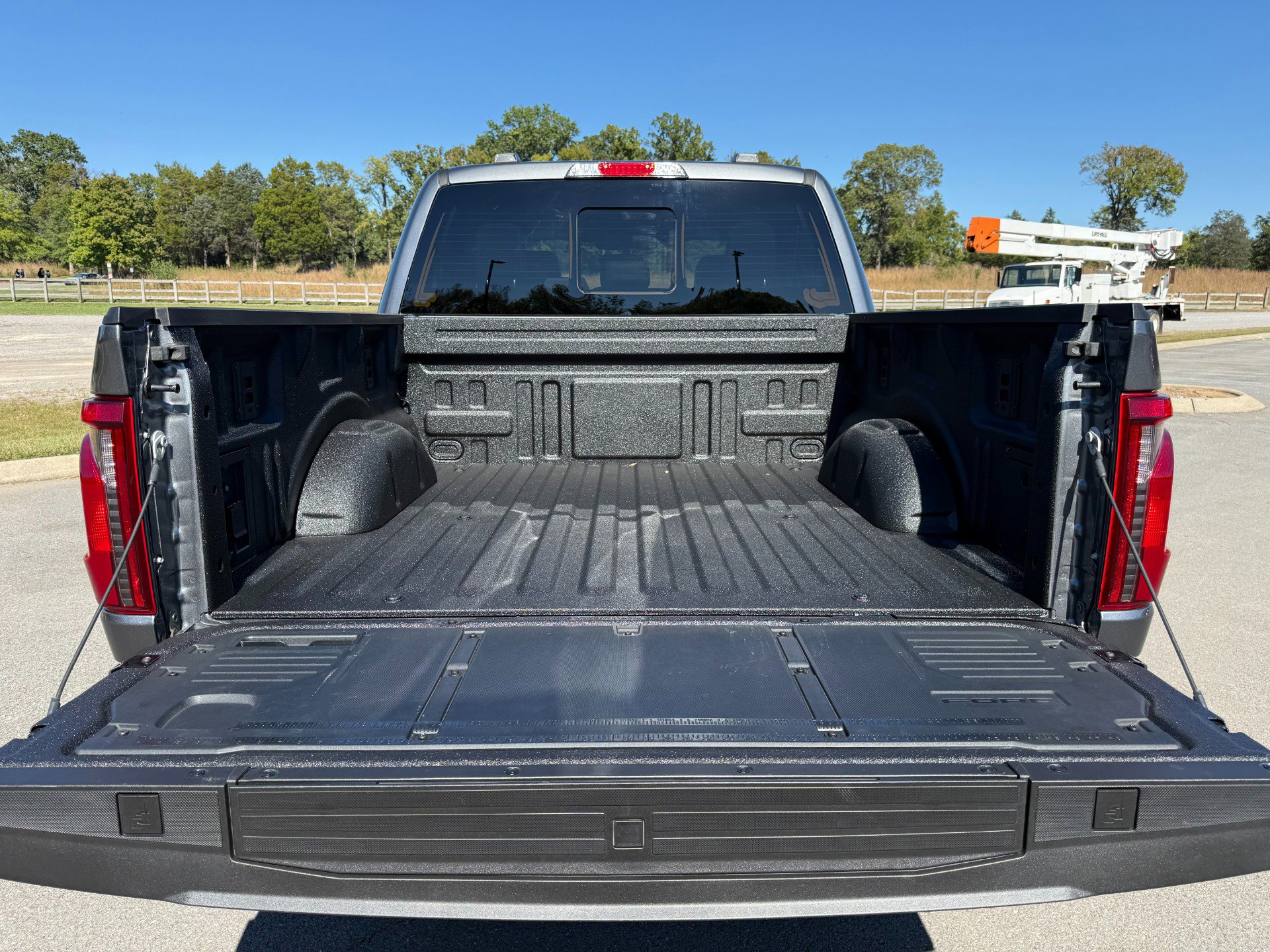 Used 2025 Ford F150 Tremor w/ Bed Utility Package image 58