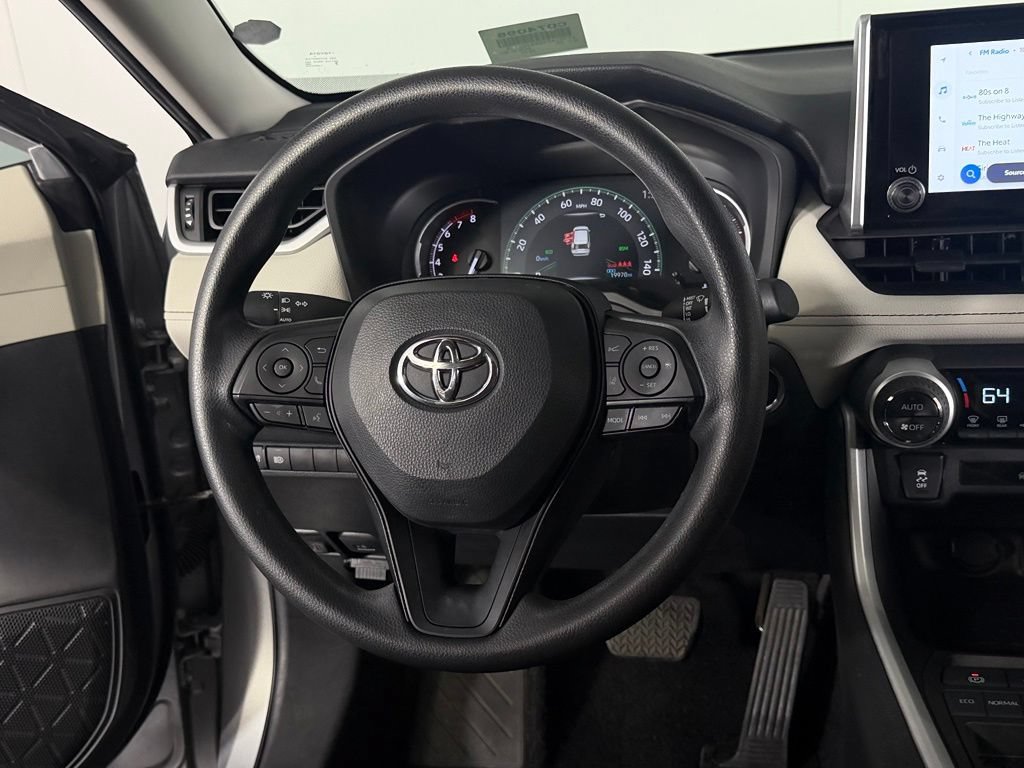 Used 2024 Toyota RAV4 XLE w/ Convenience Package FWD image 31