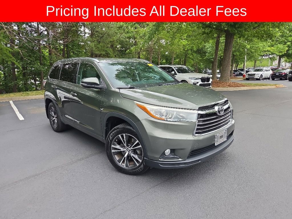 Used 2016 Toyota Highlander XLE AWD/4WD image 21