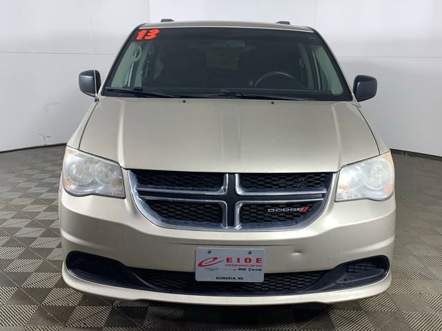 Used 2013 Dodge Grand Caravan SXT FWD image 3