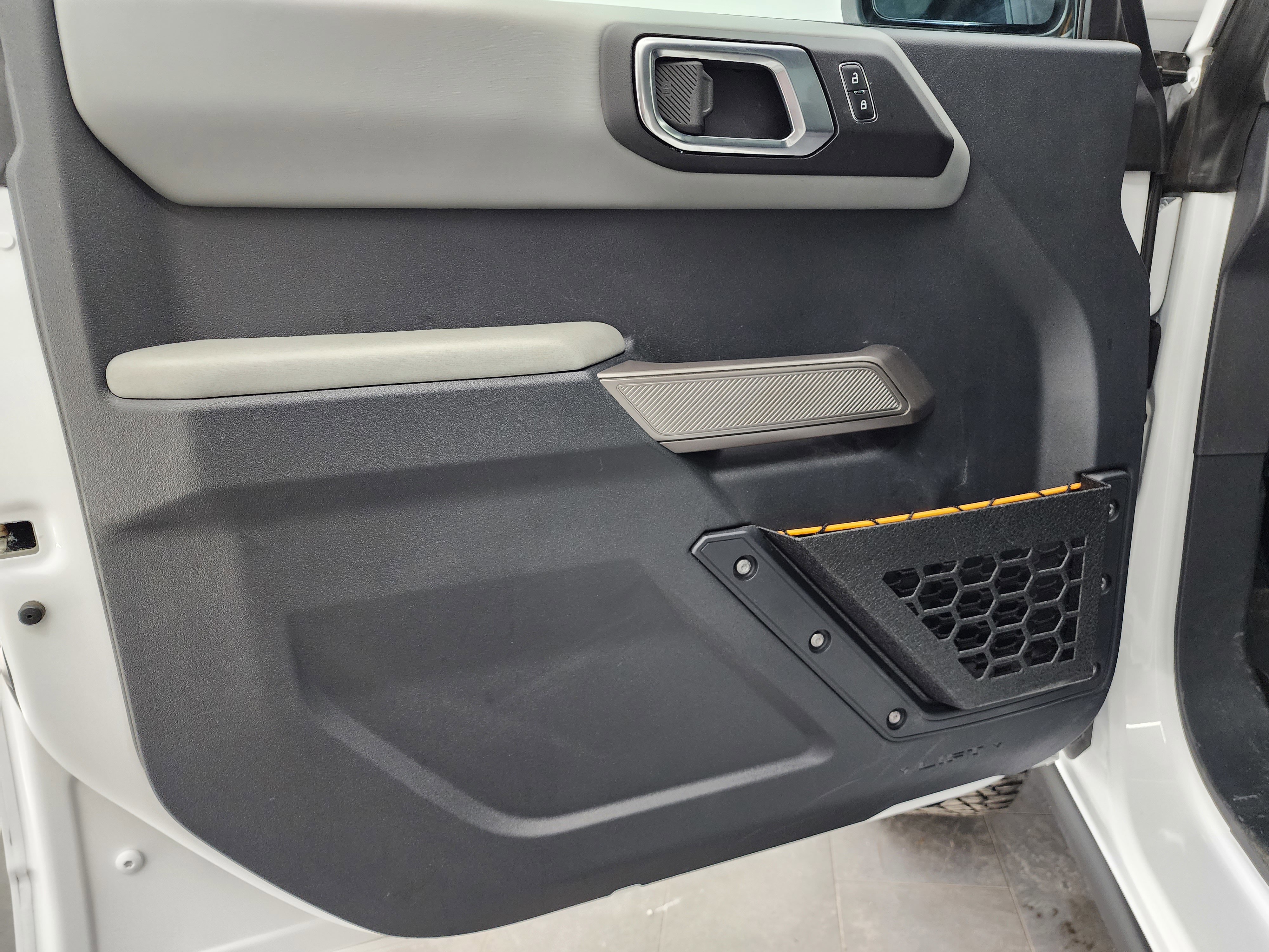 Used 2023 Ford Bronco Badlands w/ Sasquatch Package image 39