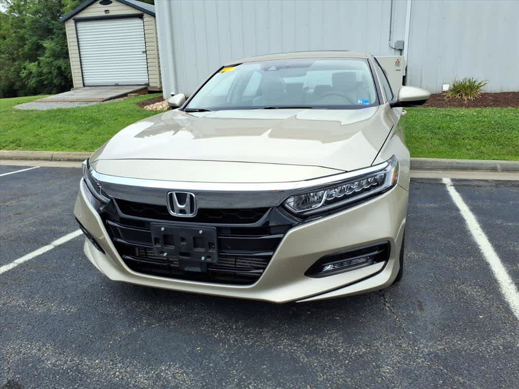 Certified 2018 Honda Accord EX image 4