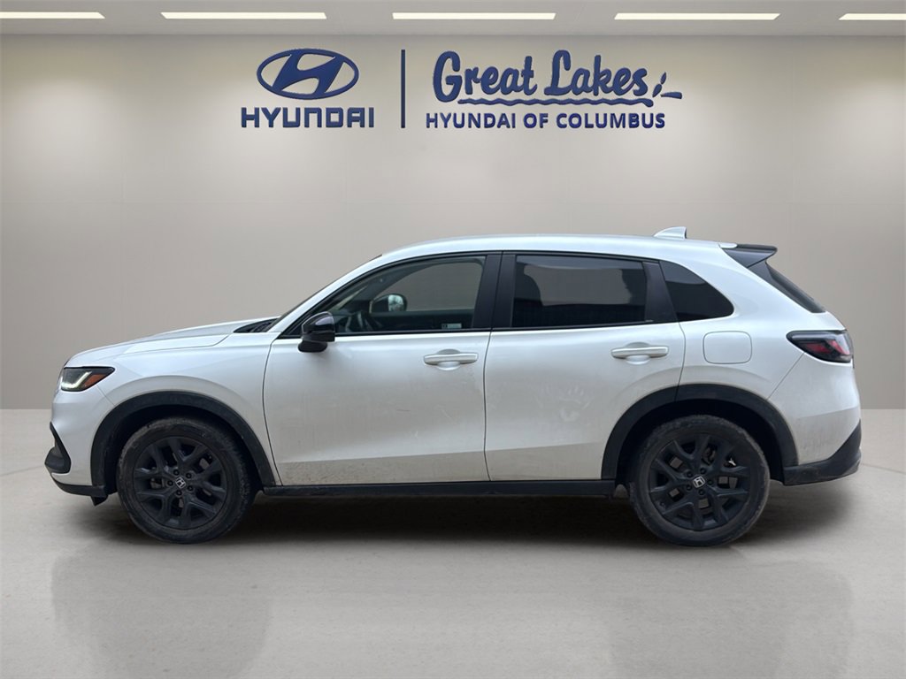 Used 2023 Honda HR-V Sport image 2