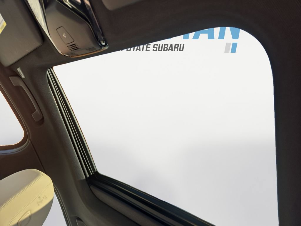 Used 2021 BMW 330i xDrive 330i xDrive w/ Convenience Package image 19