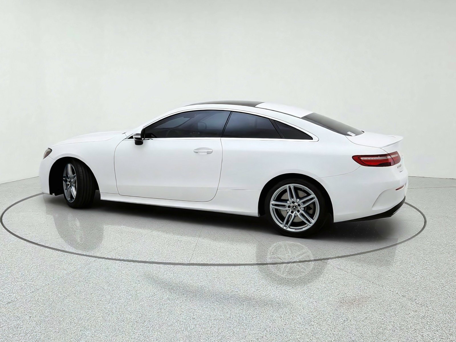 Used 2019 Mercedes-Benz E 450 Coupe image 13