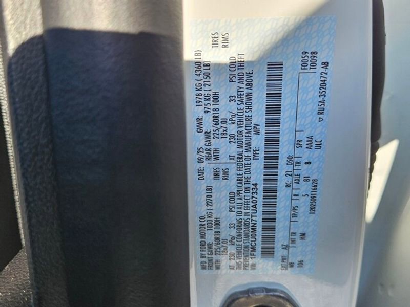 New 2026 Ford Escape ST-Line image 21