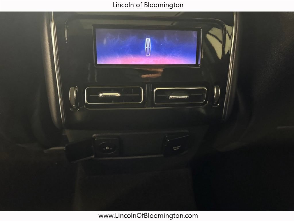 Used 2025 Lincoln Aviator Reserve w/ Equipment Group 201A AWD/4WD image 20