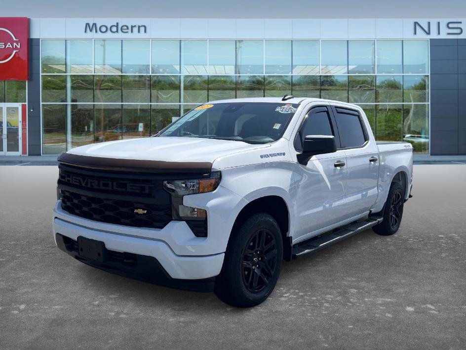 Used 2023 Chevrolet Silverado 1500 Custom AWD/4WD image 1