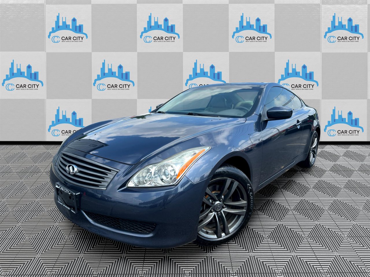 Used 2009 INFINITI G37 x w/ Premium Pkg