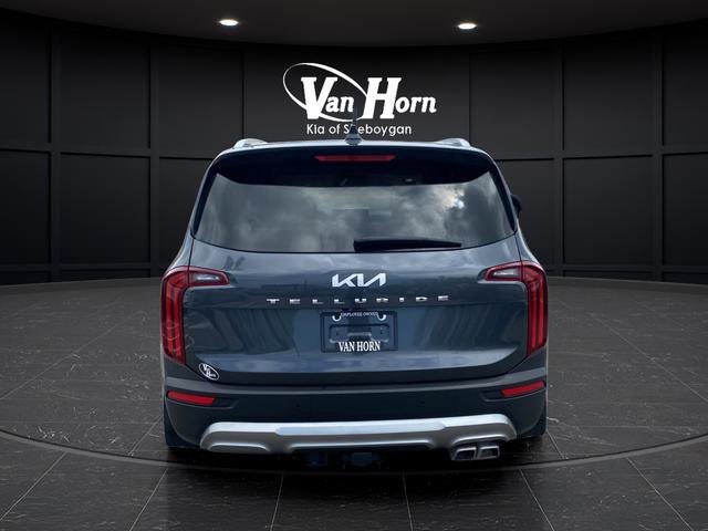 Certified 2022 Kia Telluride SX w/ Towing Package FWD image 6