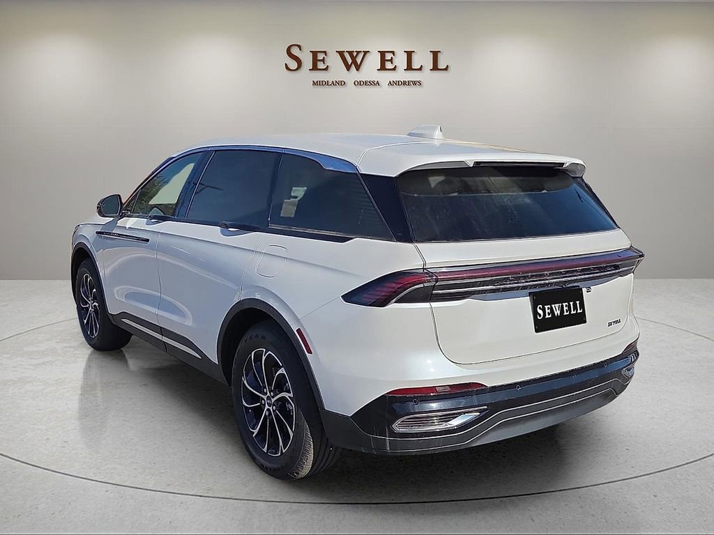 New 2026 Lincoln Nautilus Premier AWD/4WD image 3
