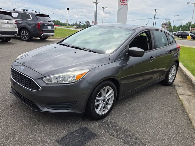 Used 2018 Ford Focus SE FWD image 3