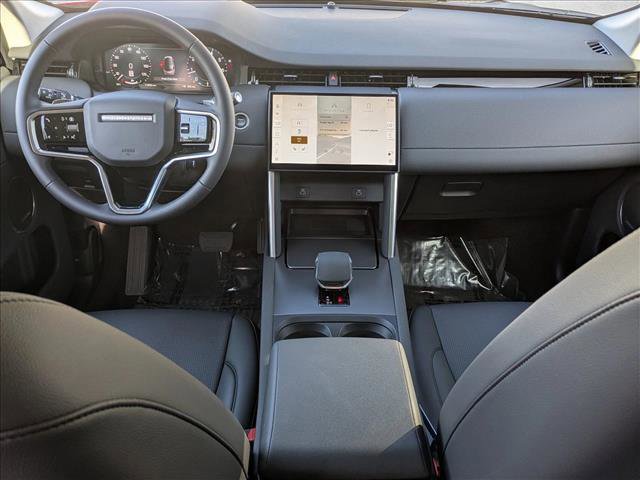 Used 2025 Land Rover Discovery Sport S image 19