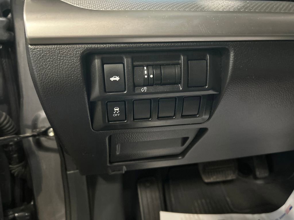 Used 2018 Subaru Legacy 2.5i Premium w/ Popular Package #1 image 31