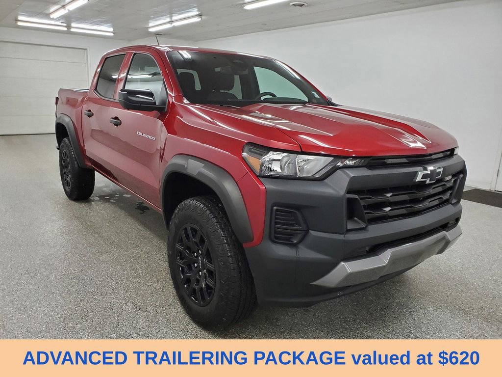 Used 2023 Chevrolet Colorado Trail Boss w/ Technology Package AWD/4WD image 3