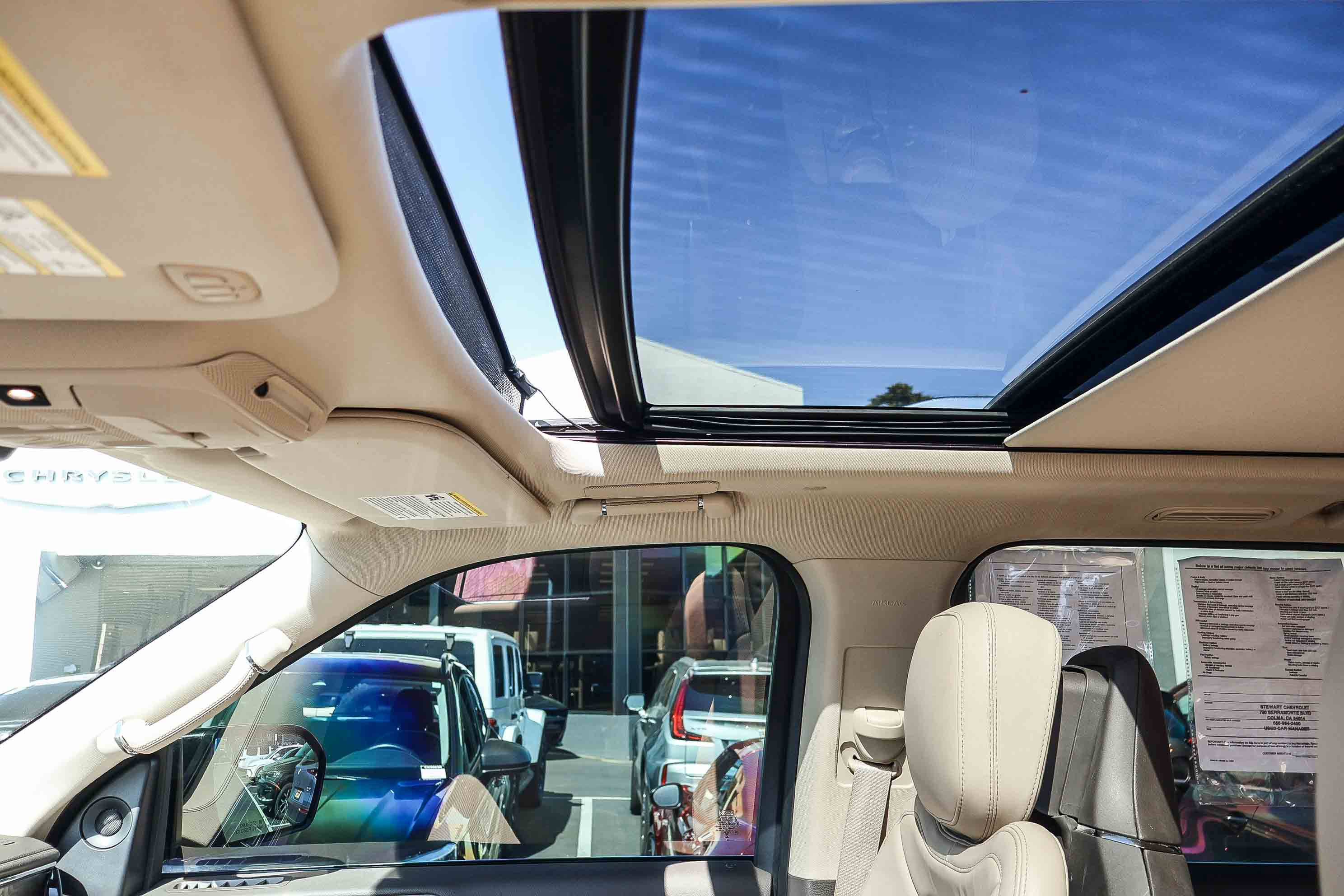 Used 2023 Lincoln Navigator Reserve image 9