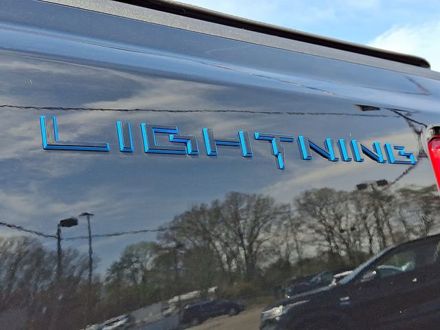 Used 2024 Ford F150 Lightning Flash image 30