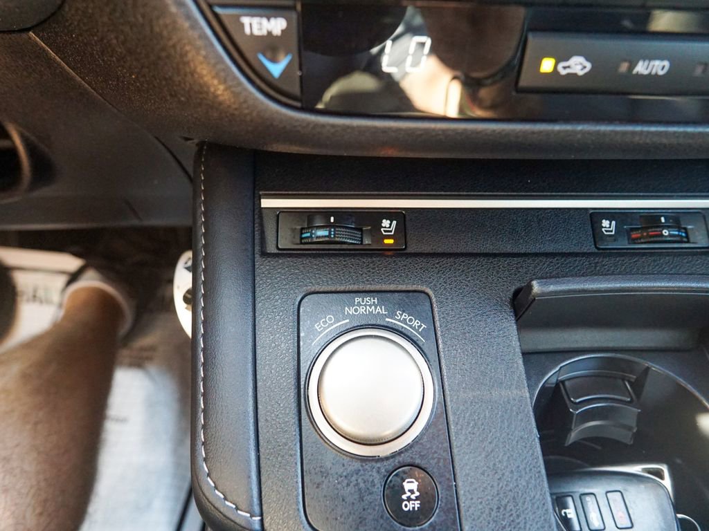 Used 2017 Lexus ES 350 w/ Premium Package FWD image 24