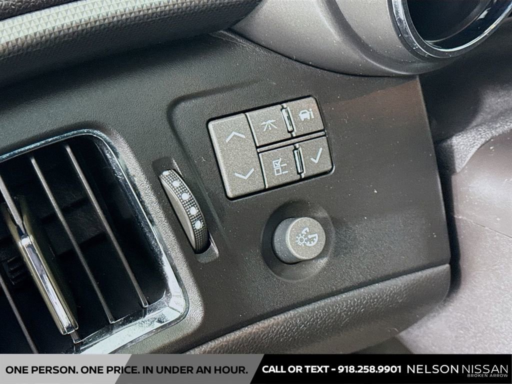 Used 2011 Cadillac CTS V RWD image 10