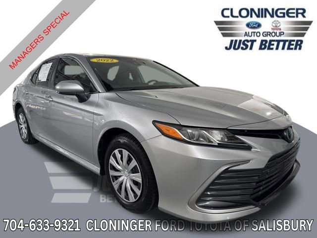 Used 2022 Toyota Camry LE