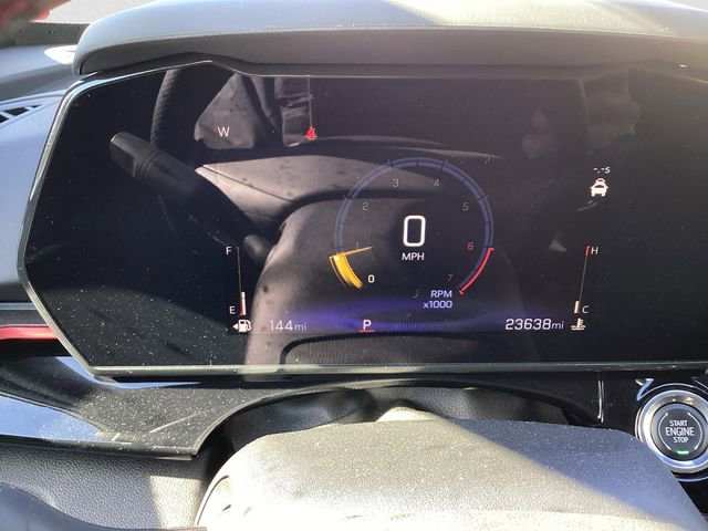 Used 2025 Chevrolet Trax RS image 15