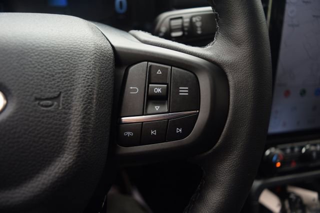 Used 2024 Ford Ranger Lariat w/ FX4 Off-Road Package AWD/4WD image 5