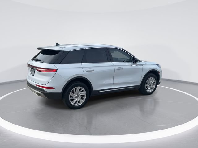 Used 2025 Lincoln Corsair FWD image 7