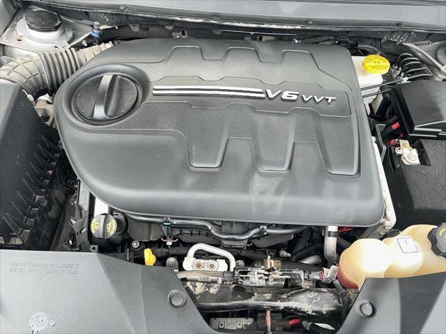 Certified 2019 Jeep Cherokee Trailhawk w/ Comfort/Convenience Group image 19