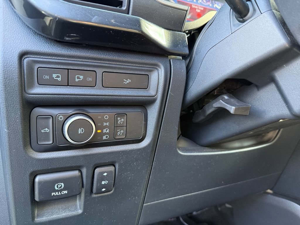 Certified 2022 Ford F150 XLT w/ Equipment Group 302A High image 17