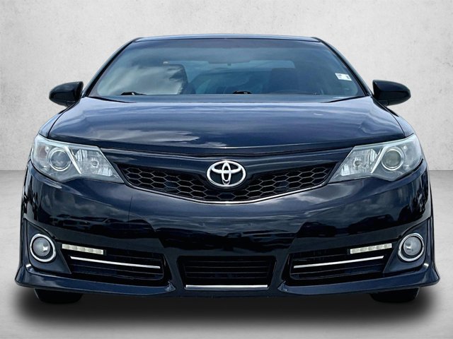 Used 2013 Toyota Camry SE FWD image 3