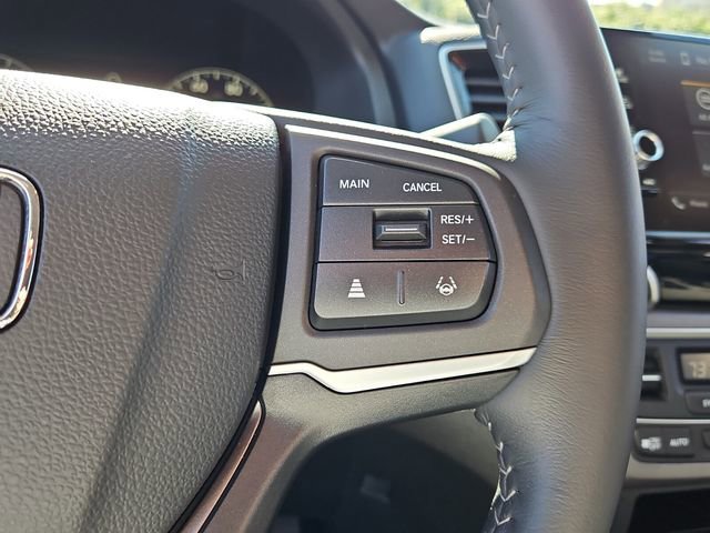 Used 2025 Honda Ridgeline Sport image 25