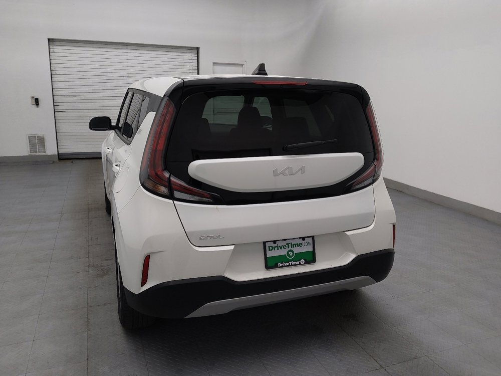 Used 2024 Kia Soul LX w/ Option Group 015 image 6