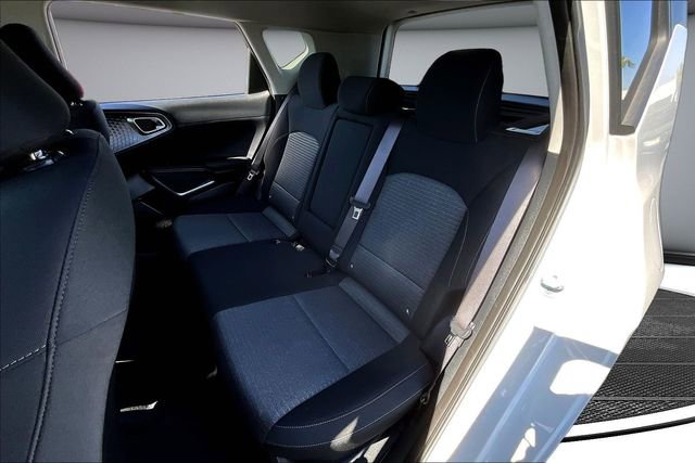 Used 2024 Kia Soul EX image 21