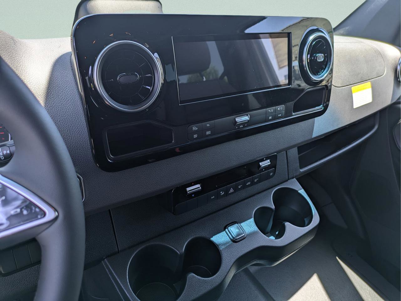 New 2025 Mercedes-Benz Sprinter 2500 image 5