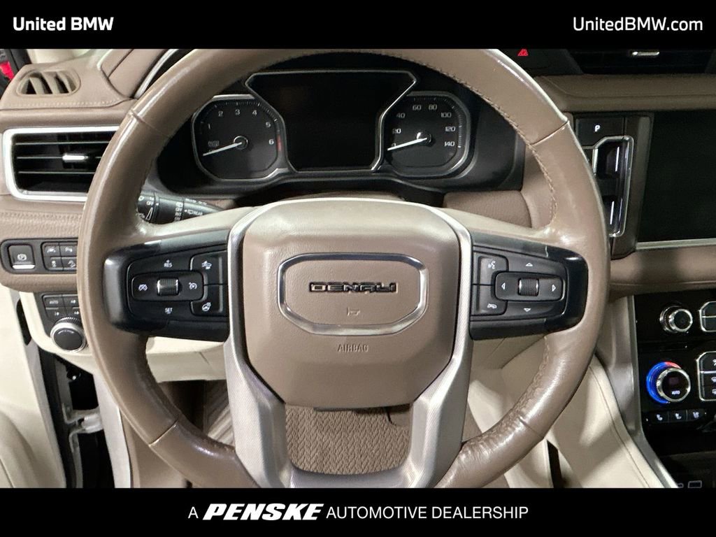 Used 2021 GMC Yukon Denali w/ Denali Premium Package image 14