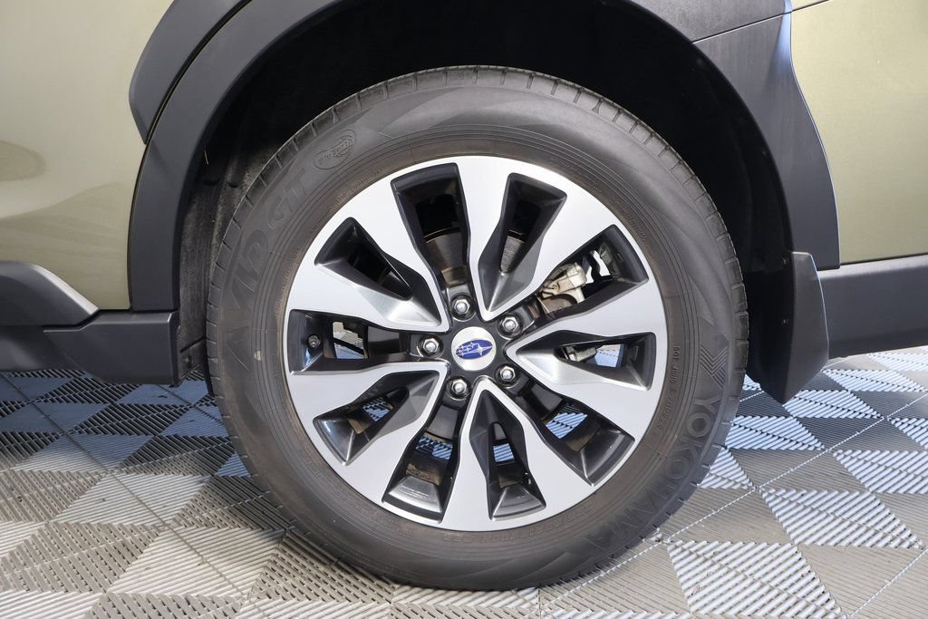 Used 2024 Subaru Outback Limited AWD/4WD image 16