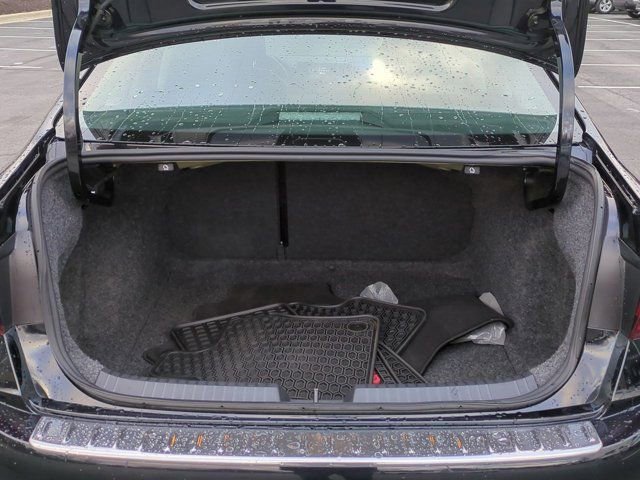 Used 2025 Volkswagen Jetta SE image 16