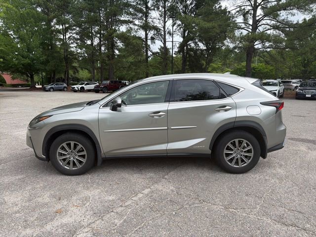 Used 2018 Lexus NX 300h AWD w/ Comfort Package image 2