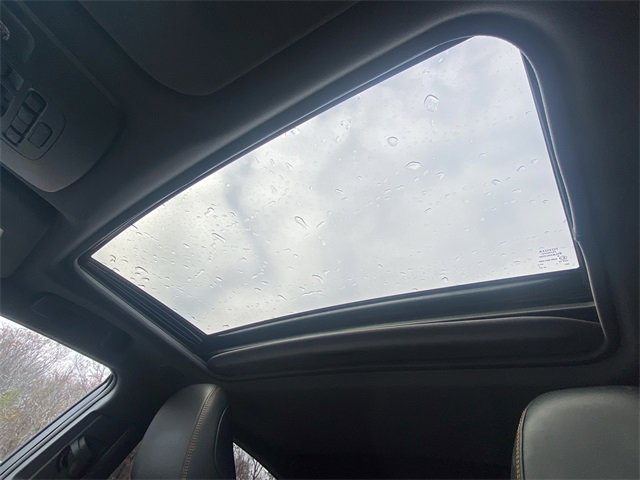 Used 2019 Toyota Avalon Touring w/ Advanced Safety Package image 30