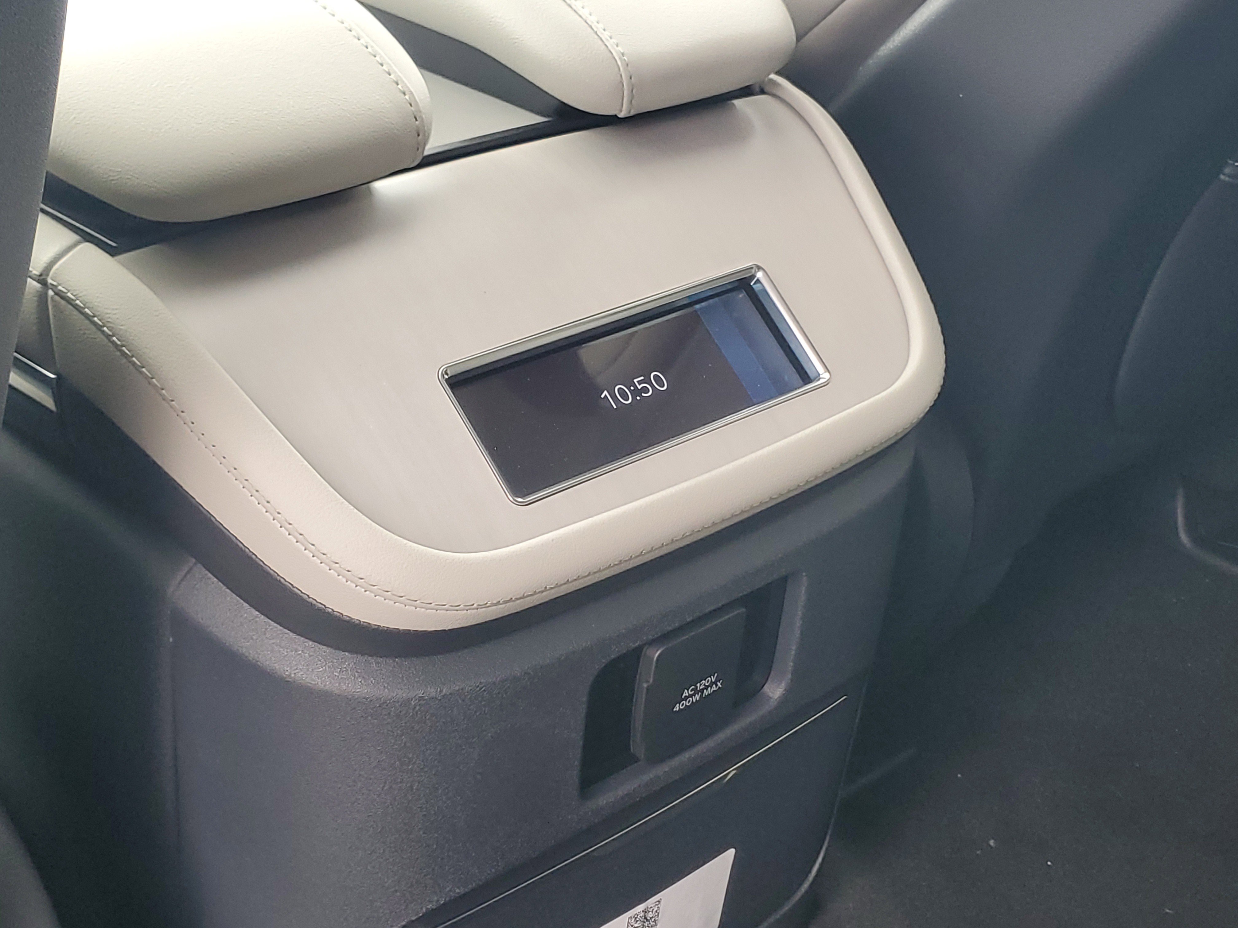 New 2026 Lincoln Navigator L Reserve AWD/4WD image 29