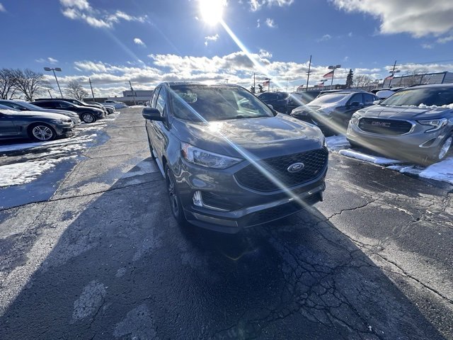 Used 2019 Ford Edge ST w/ Convenience Package image 7