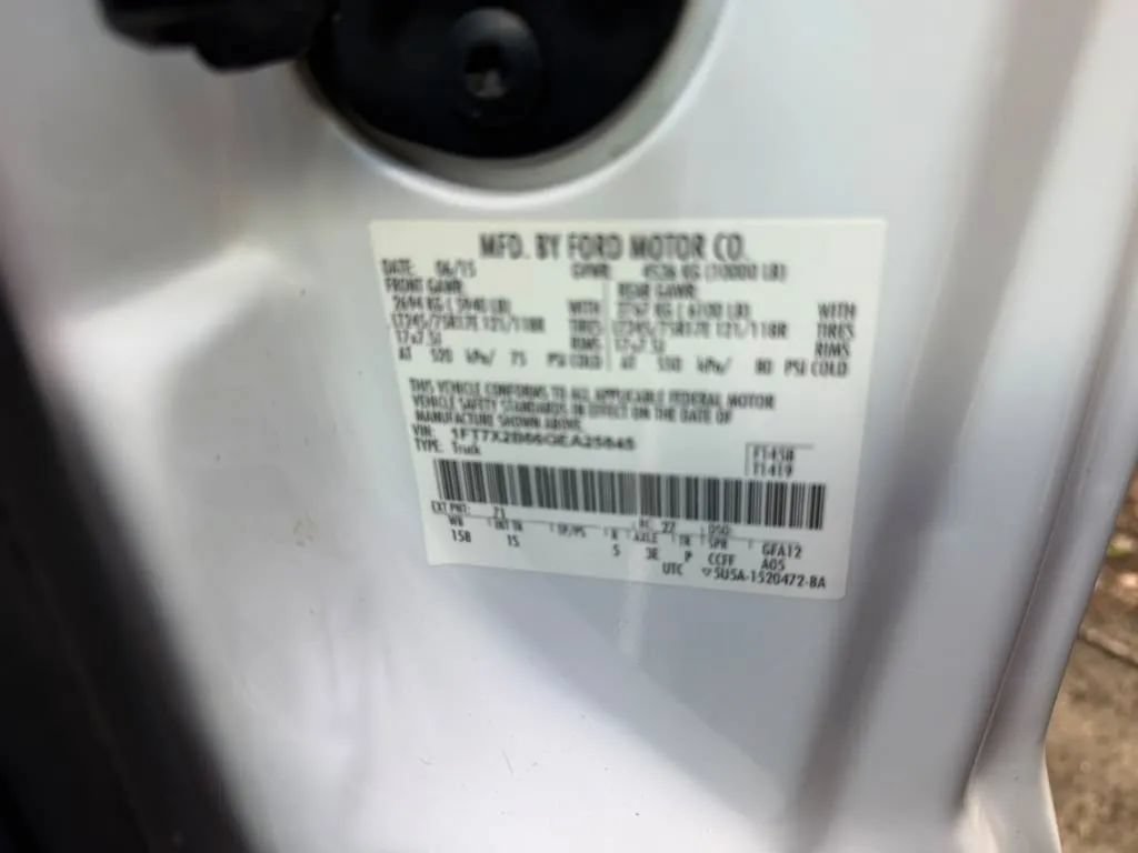 Used 2016 Ford F250 XL w/ Power Equipment Group AWD/4WD image 28