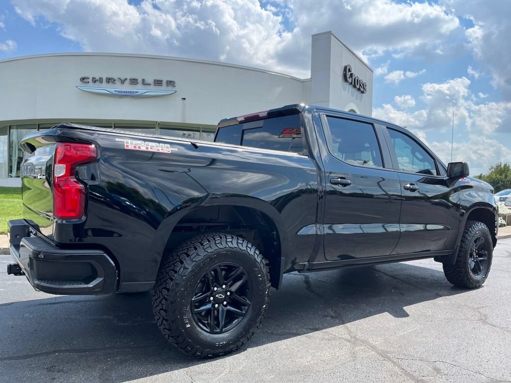 Used 2021 Chevrolet Silverado 1500 LT Trail Boss w/ Convenience Package II AWD/4WD image 45