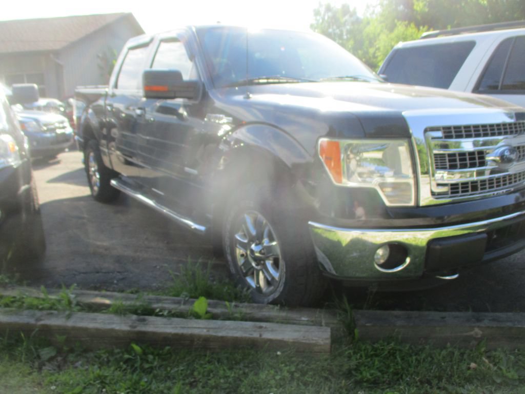 Used 2014 Ford F150 XLT w/ Equipment Group 302A Luxury AWD/4WD image 3