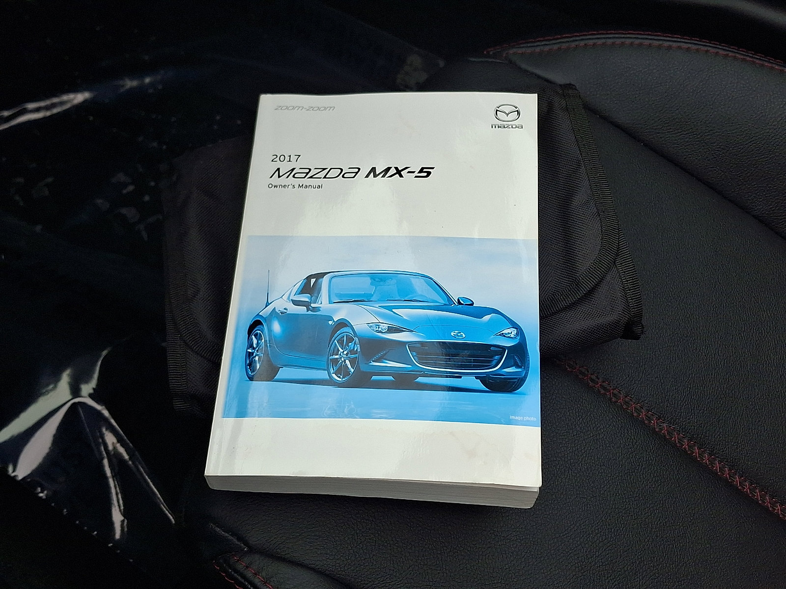 Used 2017 MAZDA MX-5 Miata RF Grand Touring image 25
